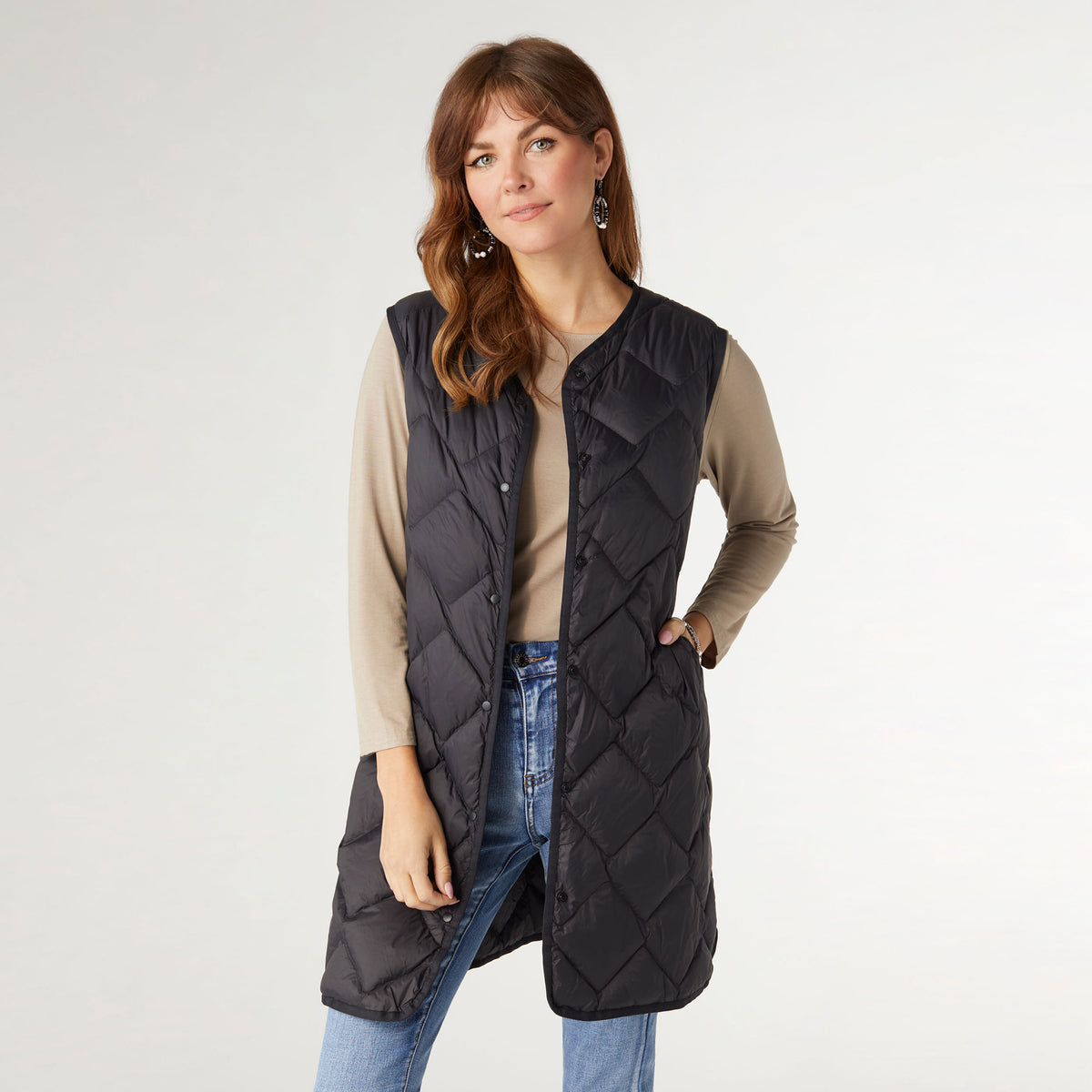 ジャケット・アウター REVERSIBLE PACKABLE DOWN VEST[BLACK] Mac in a Sac Men's Reversible Lightweight Water Repellent