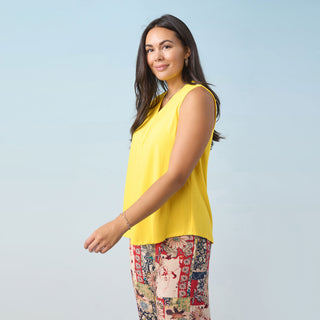 Erin Pleat Back V-Neck Tank - White