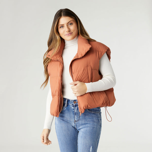 Jana Chunky Down Vest with Cinched Bottom – COCO + CARMEN