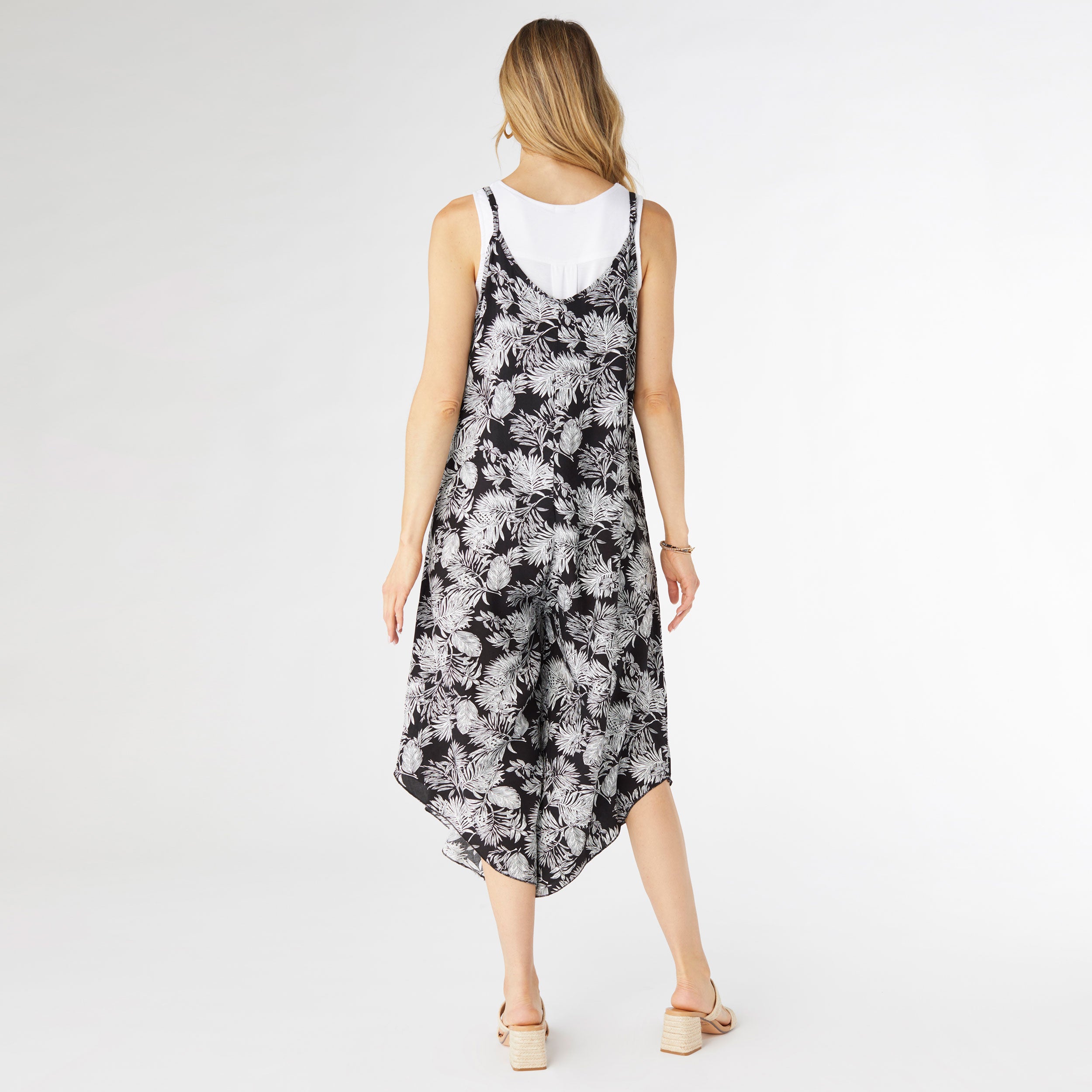 Christy Casual Romper with Adjustable Straps L/XL Christy Casual Romper with Adjustable Straps L/XL