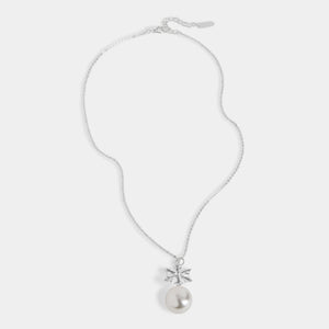 Snowflake Pearl Necklace - Silver