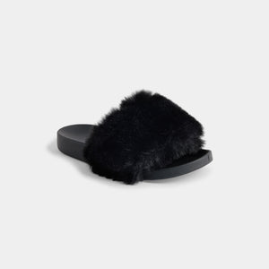 Fuzzy Slides - Black
