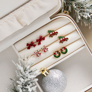Whispers Christmas Wreath Studs - Gold